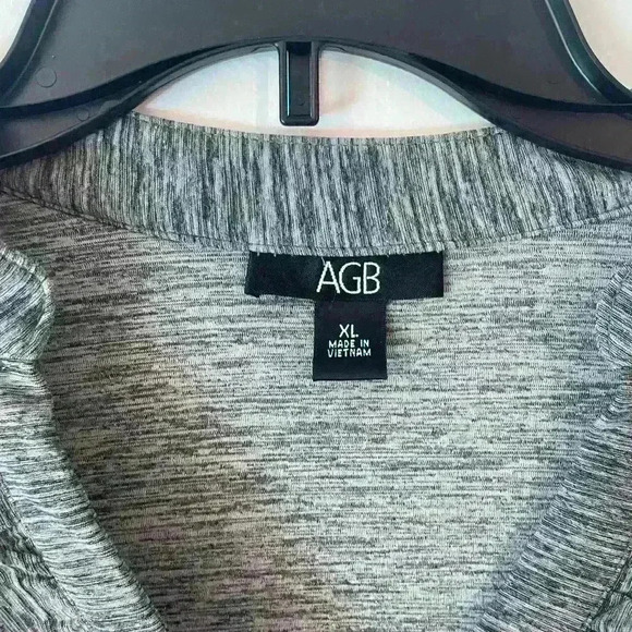 Grey Blouse - Picture 2 of 5